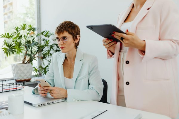 Les avantages d'une agence web pour votre visibilité en ligne